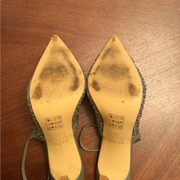 Aldo Silver Slingback Heels - Picture 3 of 3